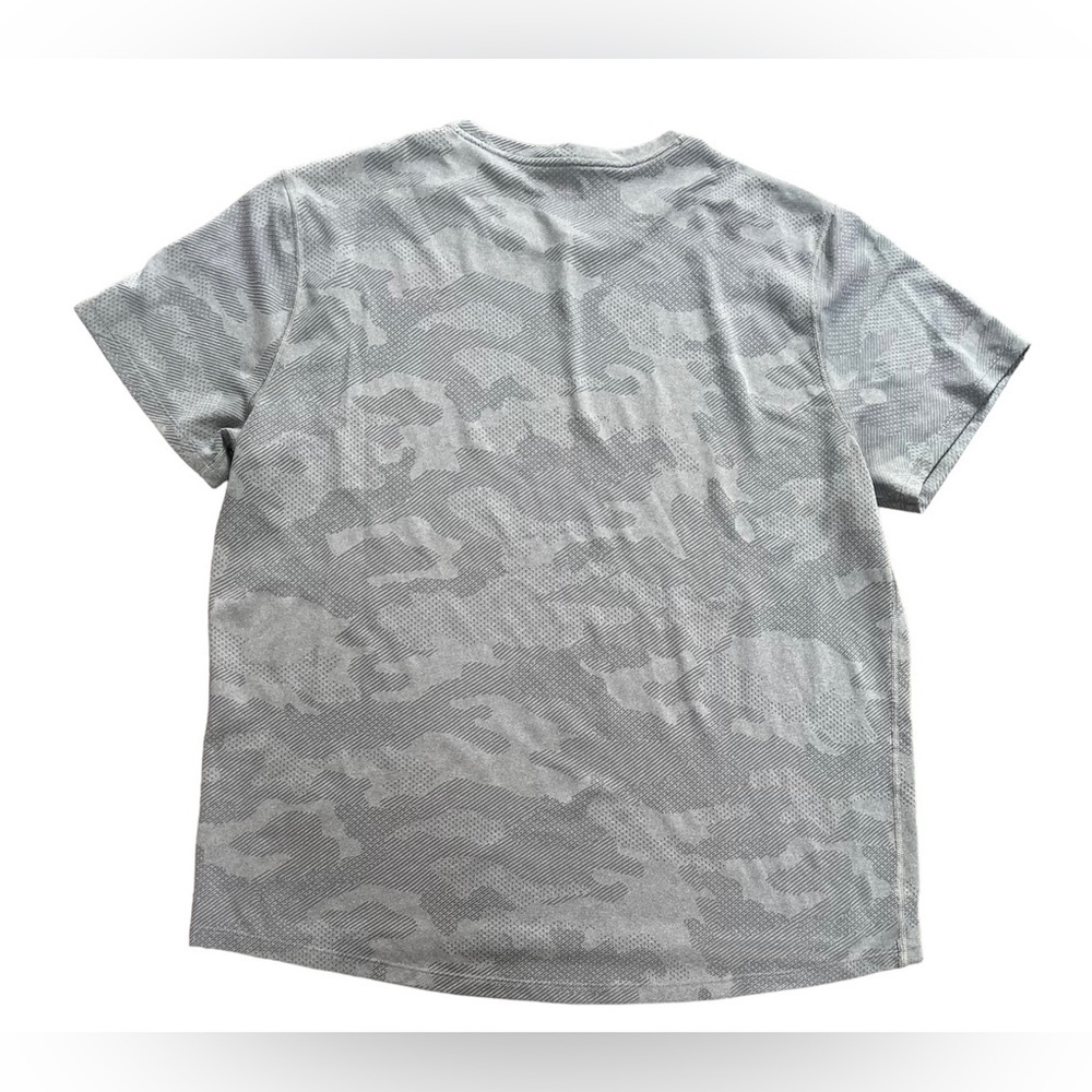 DSG Mens Camo SS short sleeve T-shirt XL extra large gray silver Activewear - Picture 5 of 6